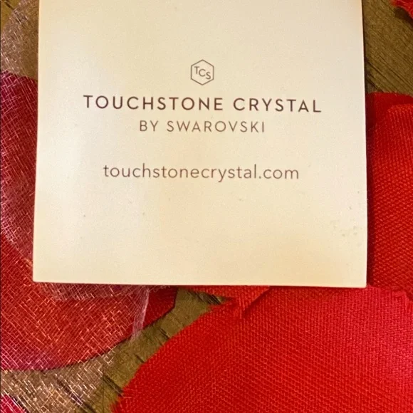 PRICE DROP!!🍃🌹🍃Gorgeous Crystal Necklace - Picture 4 of 9